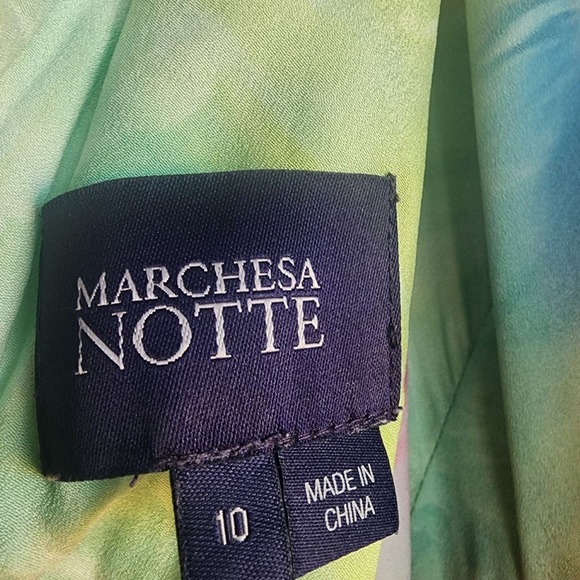 MARCHESA NOTTE Tiered metallic fil coupé floral-print woven maxi dress Large - Picture 9 of 11